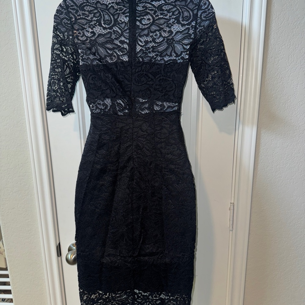 Express black lace bodycon dress size 0 - Picture 3 of 4